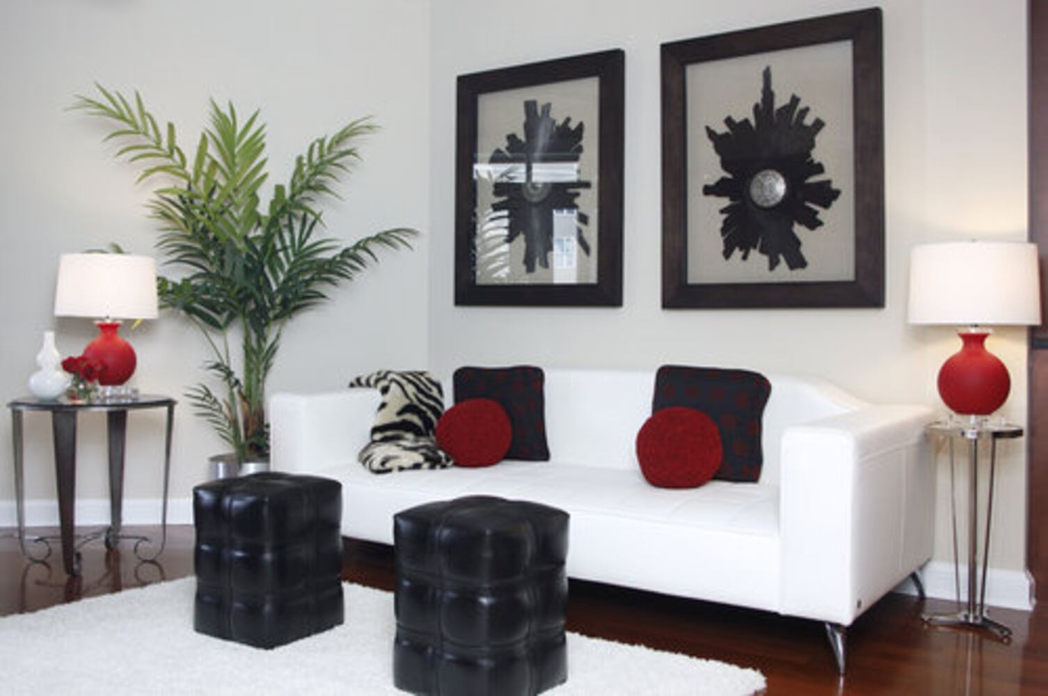 Condo ideal for entertaining couple