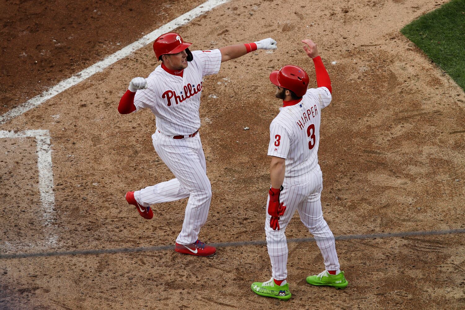 Photos: Braves flattened by Phillies on Opening Day