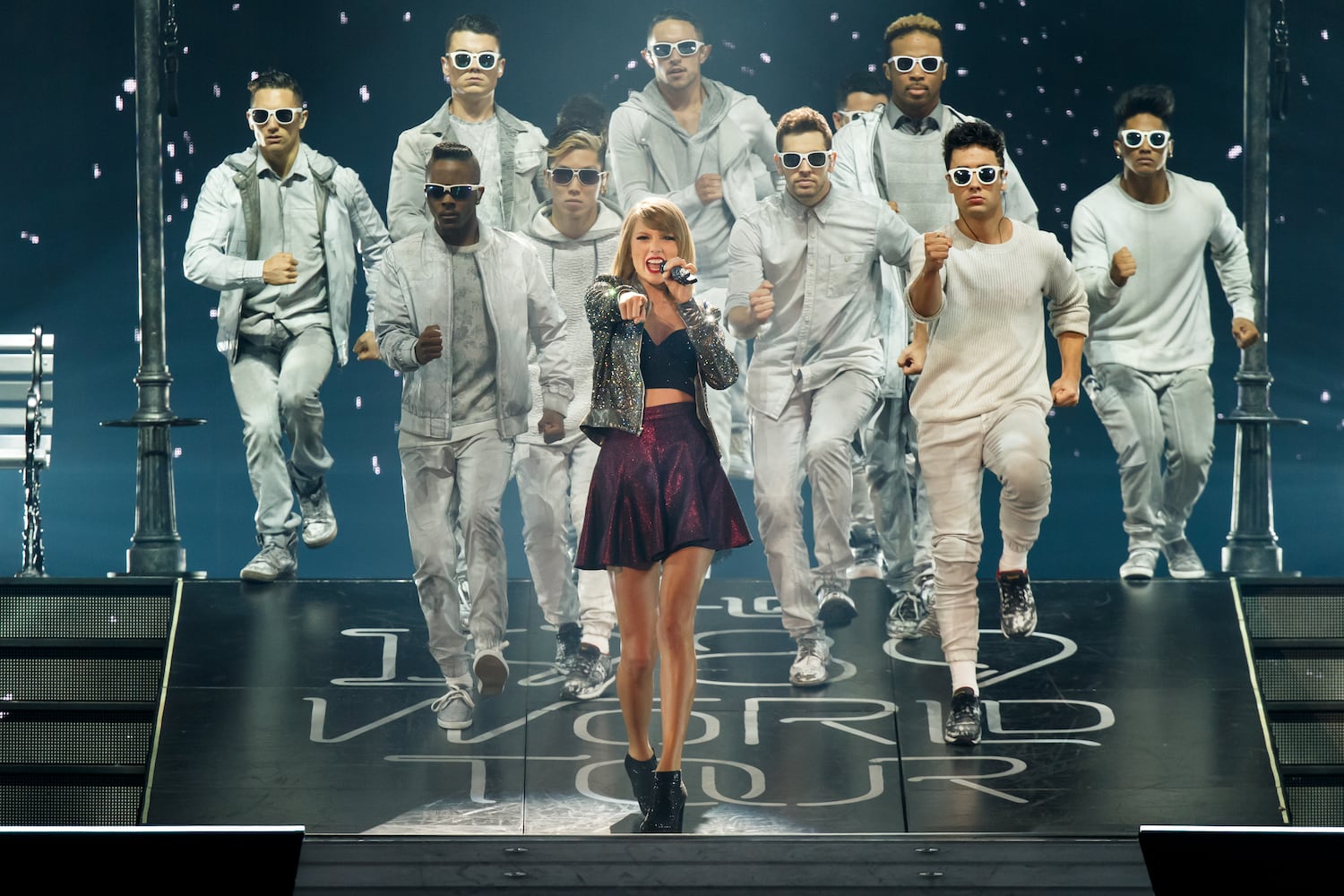 Taylor Swift - May 2015