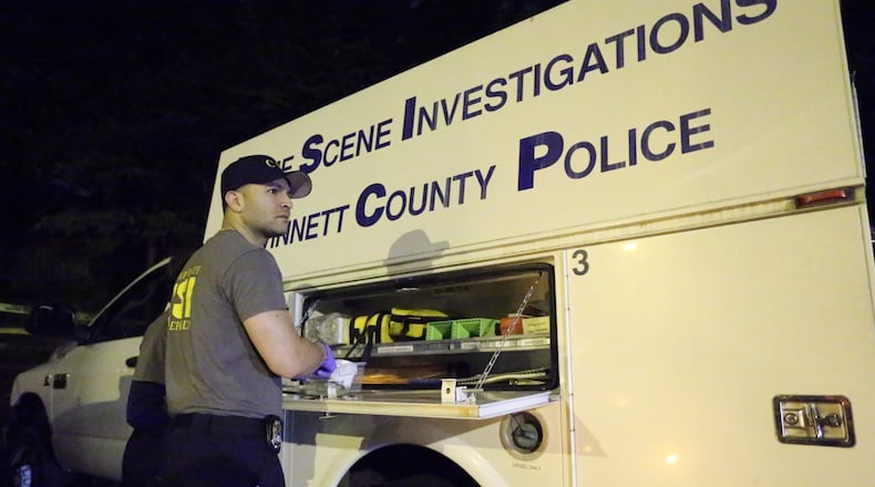 A robbery victim turned the tables on his assailants late Monday night, shooting and killing an alleged robber during a home invasion at an apartment complex in Gwinnett County, police said.