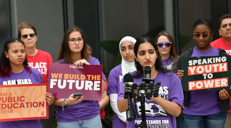 In internal messages, members of the Cobb County School District communications staff criticized students who protested against the superintendent and removal of books from school libraries. (Hyosub Shin / Hyosub.Shin@ajc.com)