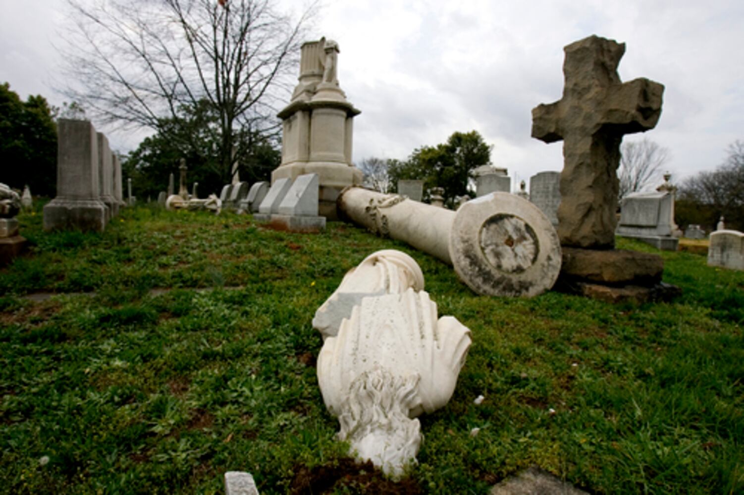 Oakland Cemetery hit hard by tornado