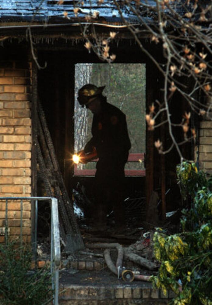 3 children die in DeKalb fire