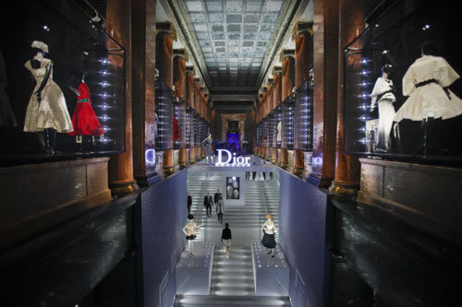 Inspiration Dior exhibit in Russia