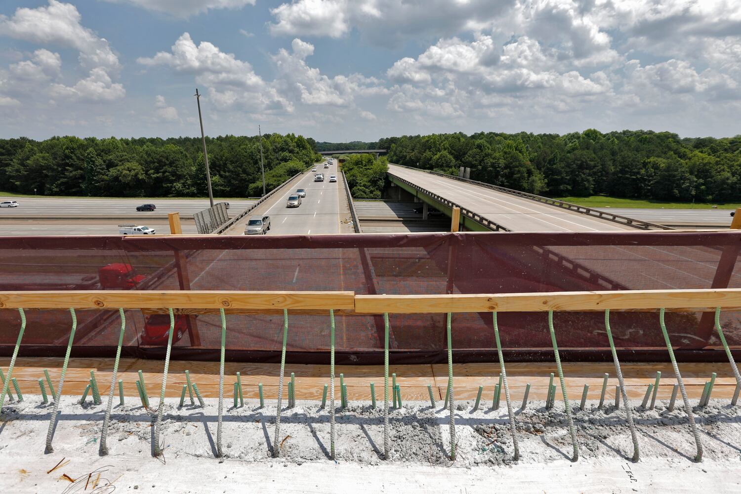 Northwest Corridor express lanes under construction