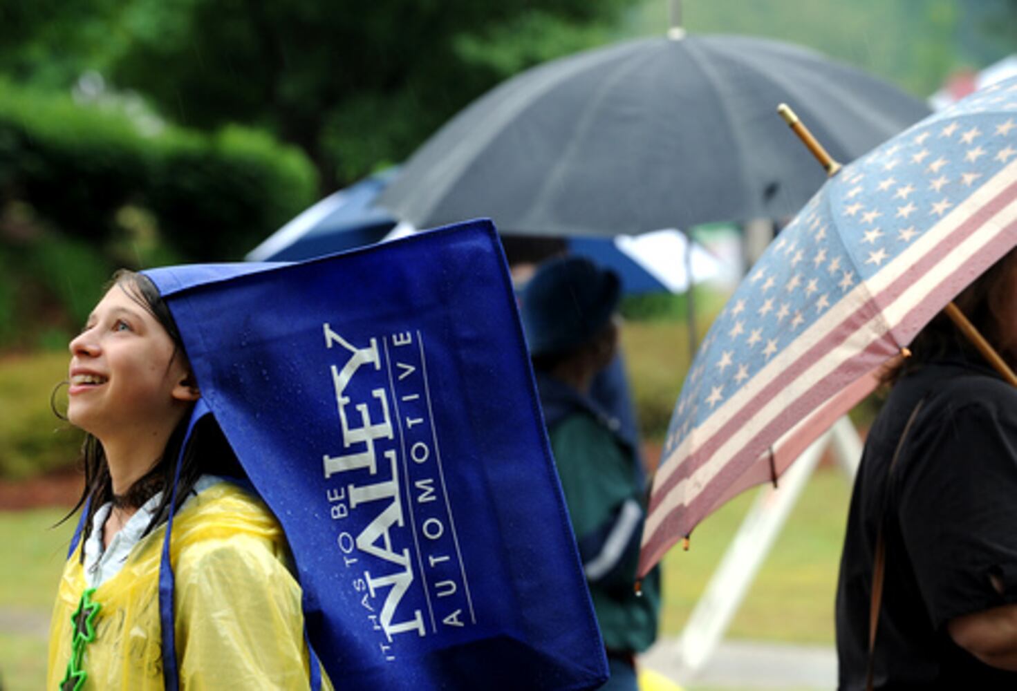 Rain can't spoil Taste of Alpharetta