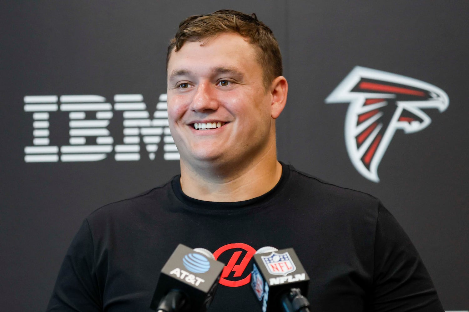  Falcons players reporting to training camp