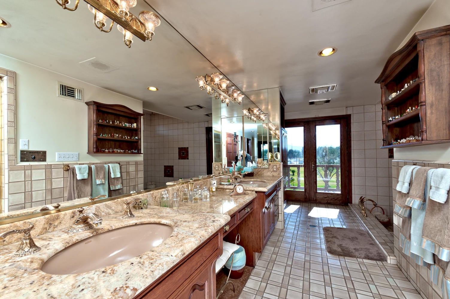 'Odd Couple' star's home sold for nearly $6 million
