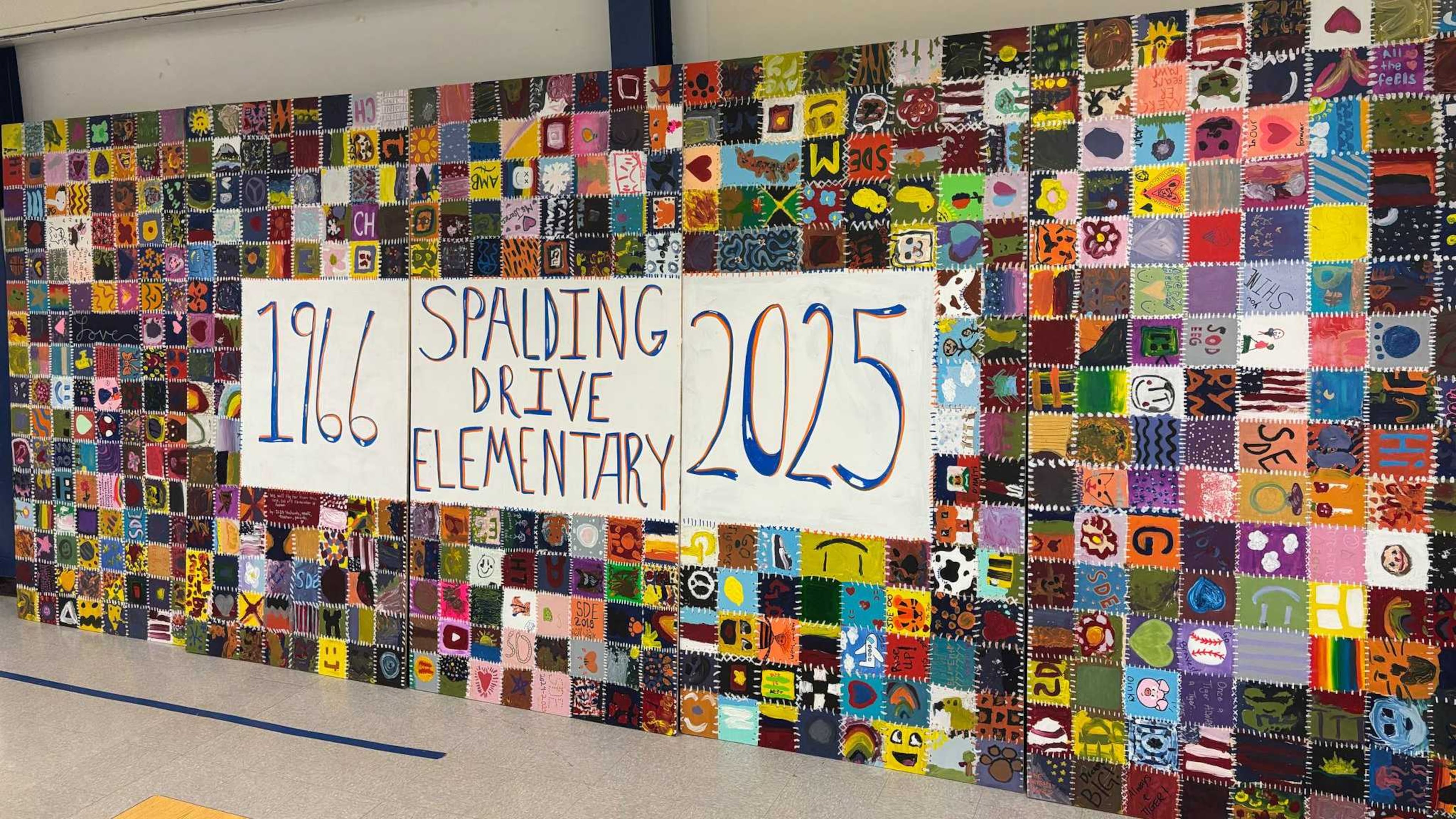 Spalding Drive Elementary held a recent "Open House" for students, staff and alumni to tour the school and say "goodbye." (Courtesy of Emily Bell)