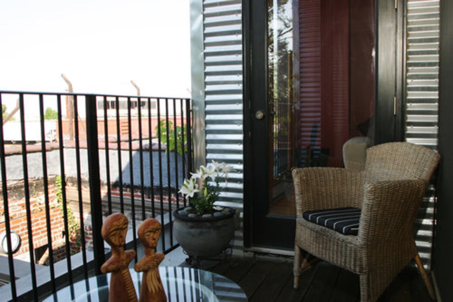 Industrial vibe rules in Castleberry Hill loft