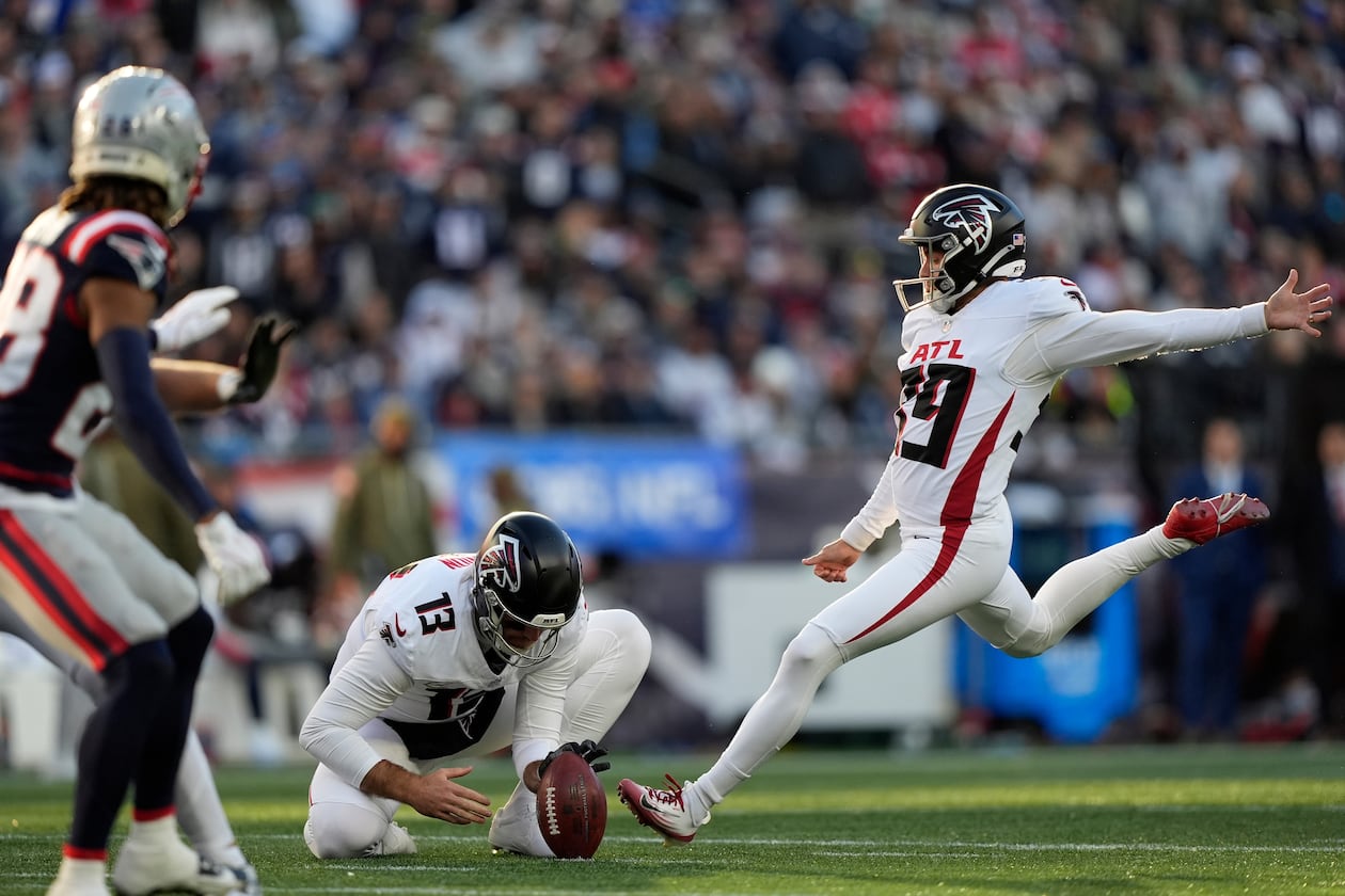 Atlanta Falcons place kicker Parker Romo (39) kicks a field goad against the New England Patriots during the second half of an NFL football game, Sunday, Nov. 2, 2025, in Foxborough, Mass. (AP Photo/Robert F. Bukaty)