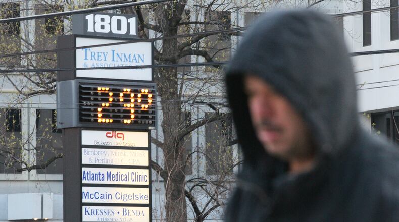 The mercury dipped below freezing across all of metro Atlanta early Wednesday, and deep into the 20s in some areas, but forecasters are promising warmer weather by the upcoming Easter weekend.