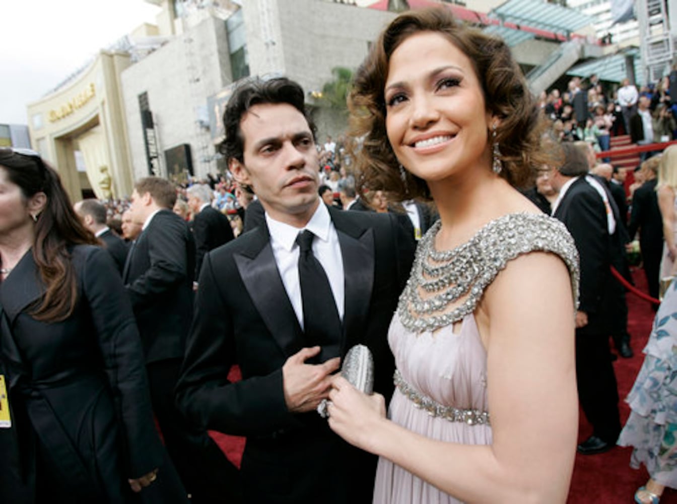 Celebrities who have twins
