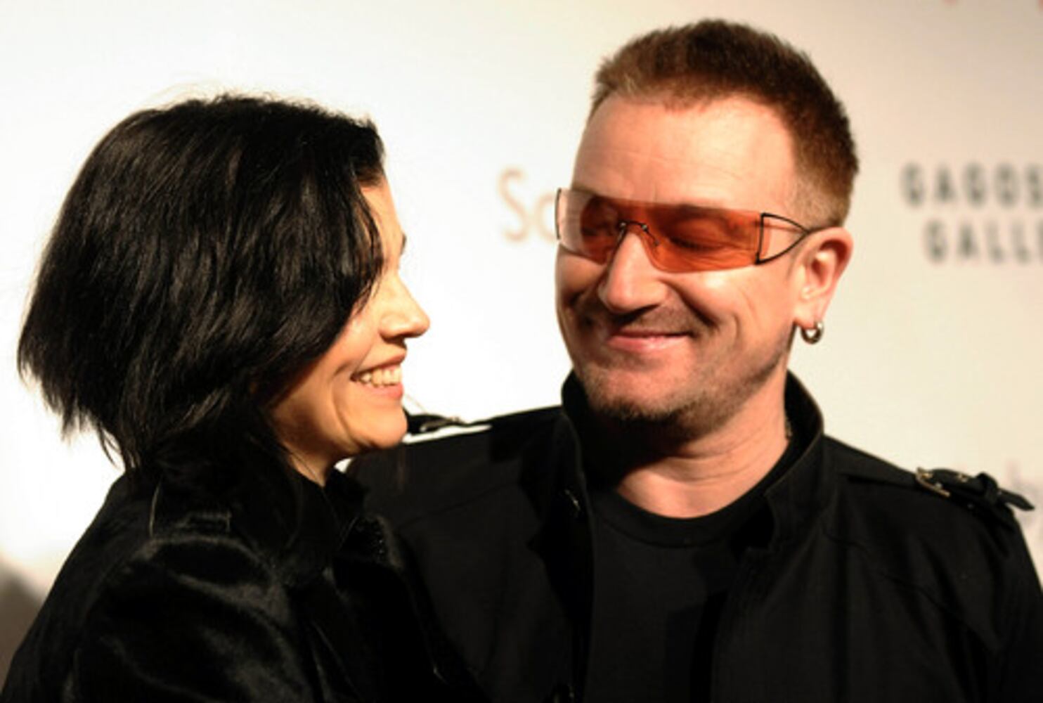Celebrities show heart at (Red) auction