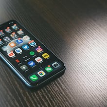 New research out of the University of Georgia has revealed that technology may be able to help today’s aging population stay socially active in a major way. (Courtesy of Jonas Lee/Unsplash)