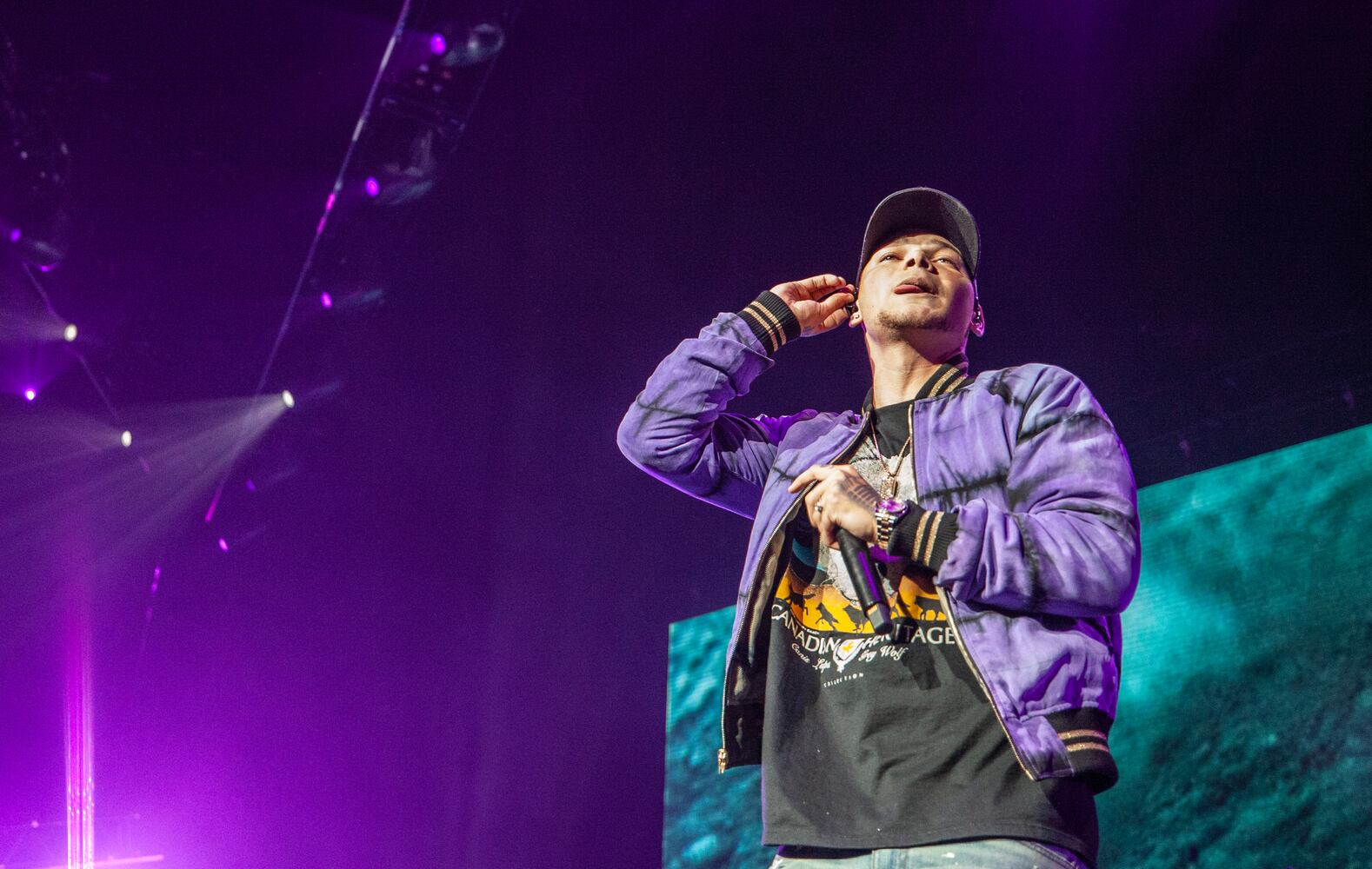 PHOTOS: Kane Brown makes tour stop in metro Atlanta