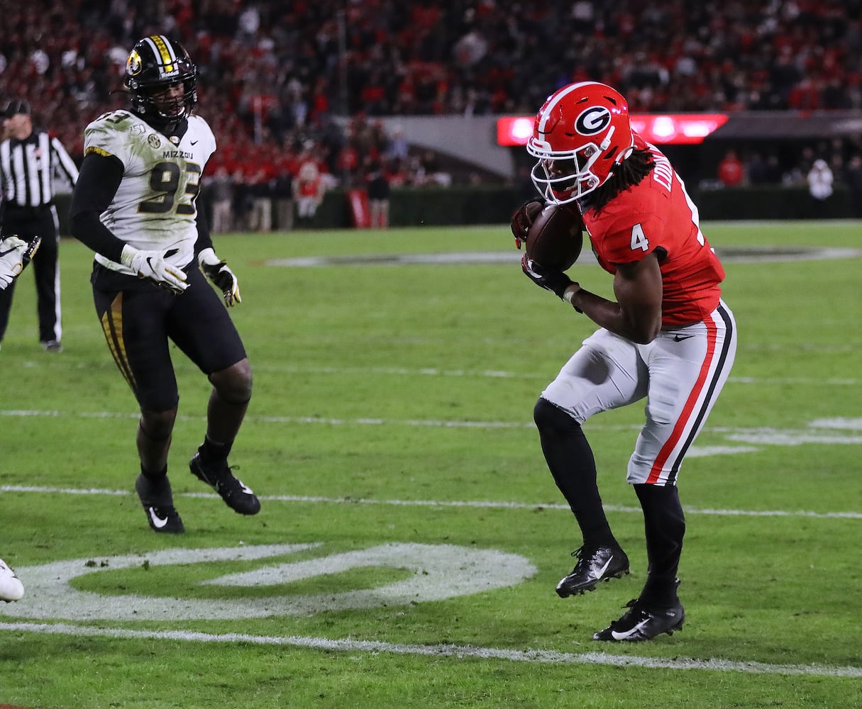 Photos: Bulldogs cruise past Missouri