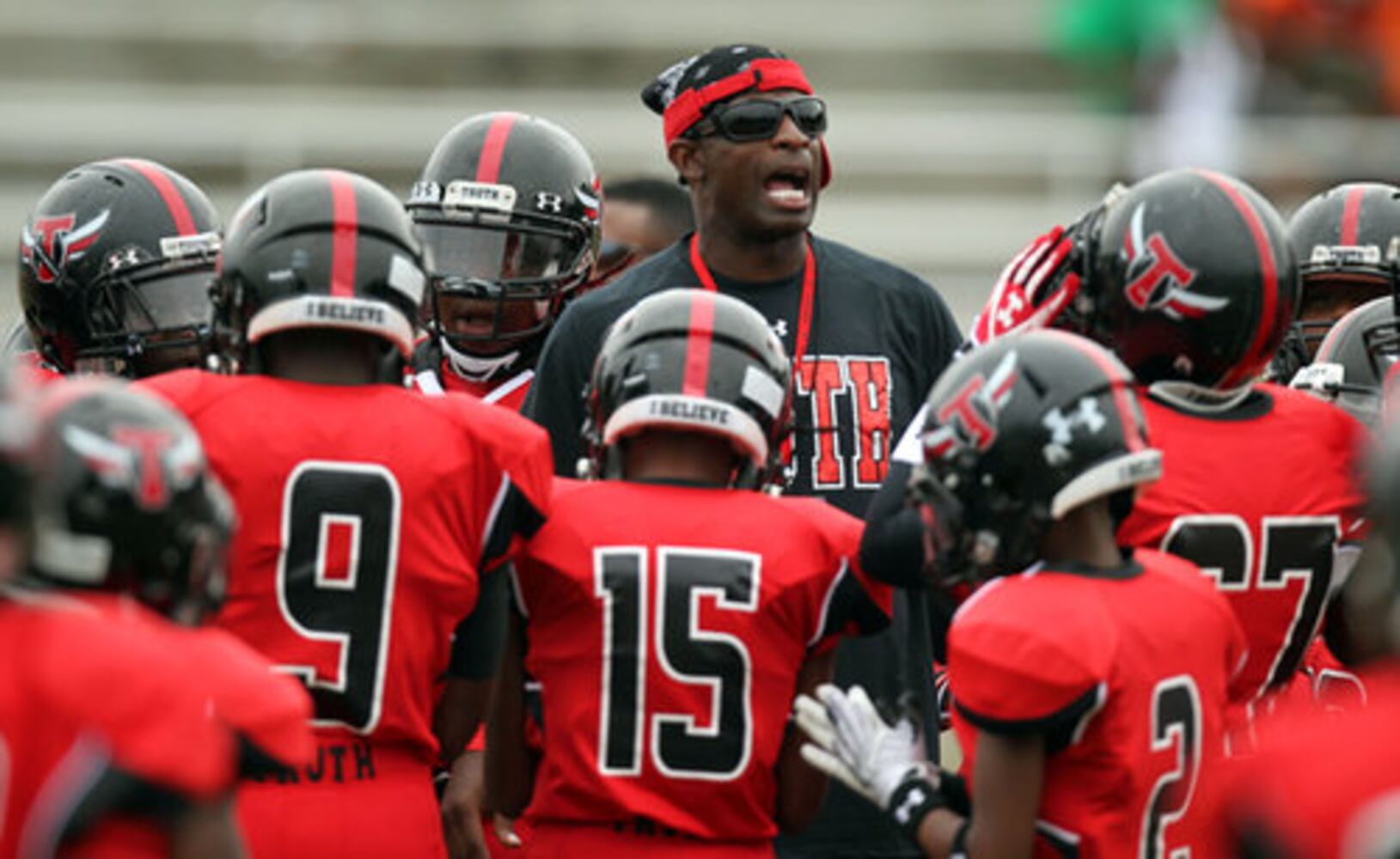 Heading for hall of fame, Deion coaches youth