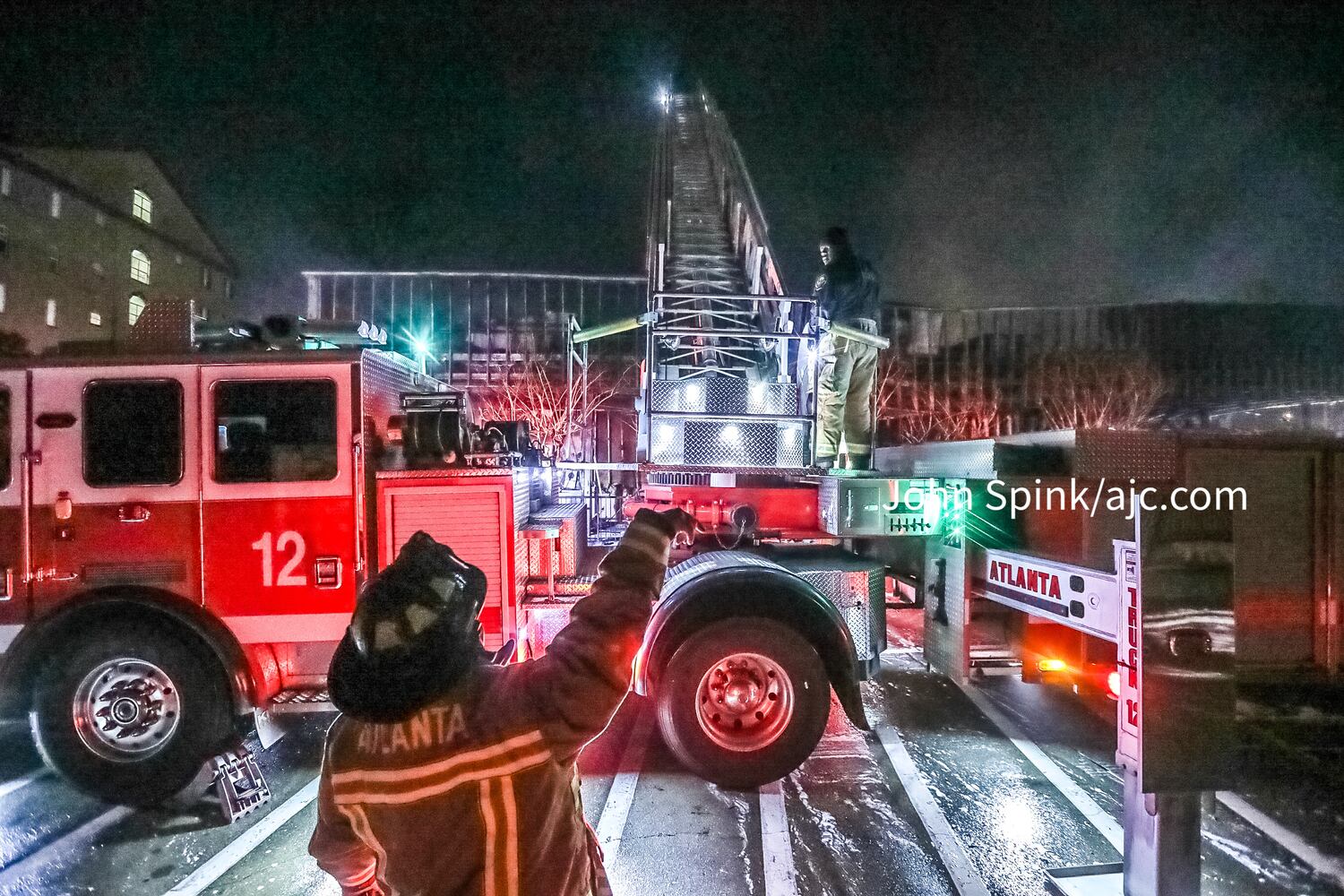 PHOTOS: conic Krispy Kreme in Midtown ‘totally destroyed’ in fire