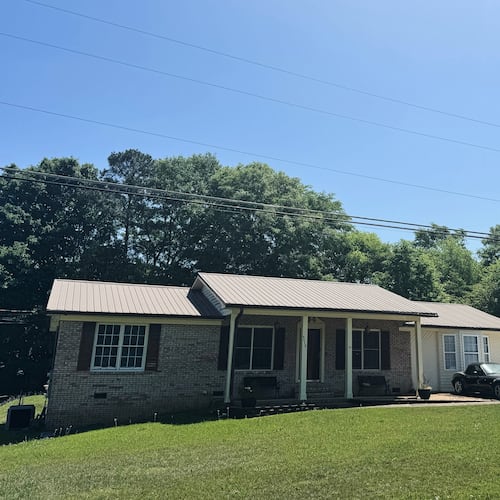 The Anniston, Ala., home where Marie Therese Ross, 85, who has returned to France after being held in U.S. immigration custody, had lived with her late husband, U.S. military veteran William Ross, on Friday, April 17, 2026. (AP Photo/Safiyah Riddle)