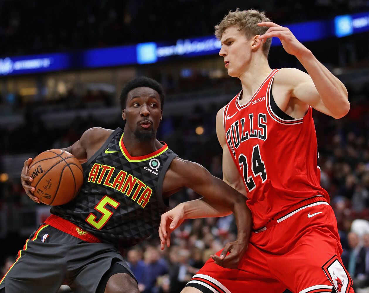 Photos: Hawks battle the Bulls