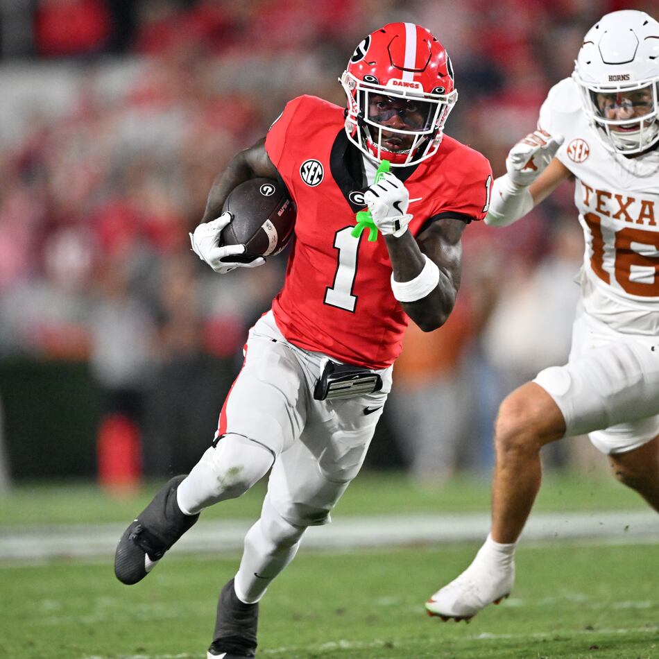 Georgia wide receiver Zachariah Branch runs the ball during the first half in an NCAA football game at Sanford Stadium, Saturday, November 15, 2025, in Athens. (Hyosub Shin/AJC)