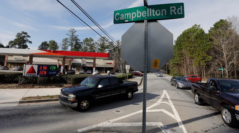 December 28, 2016 - Fulton County - This Citgo gas station on Campbellton Road added cameras and a security guard to combat crime. Reports of car jackings and other crimes are up in South Fulton at gas stations. BOB ANDRES /BANDRES@AJC.COM