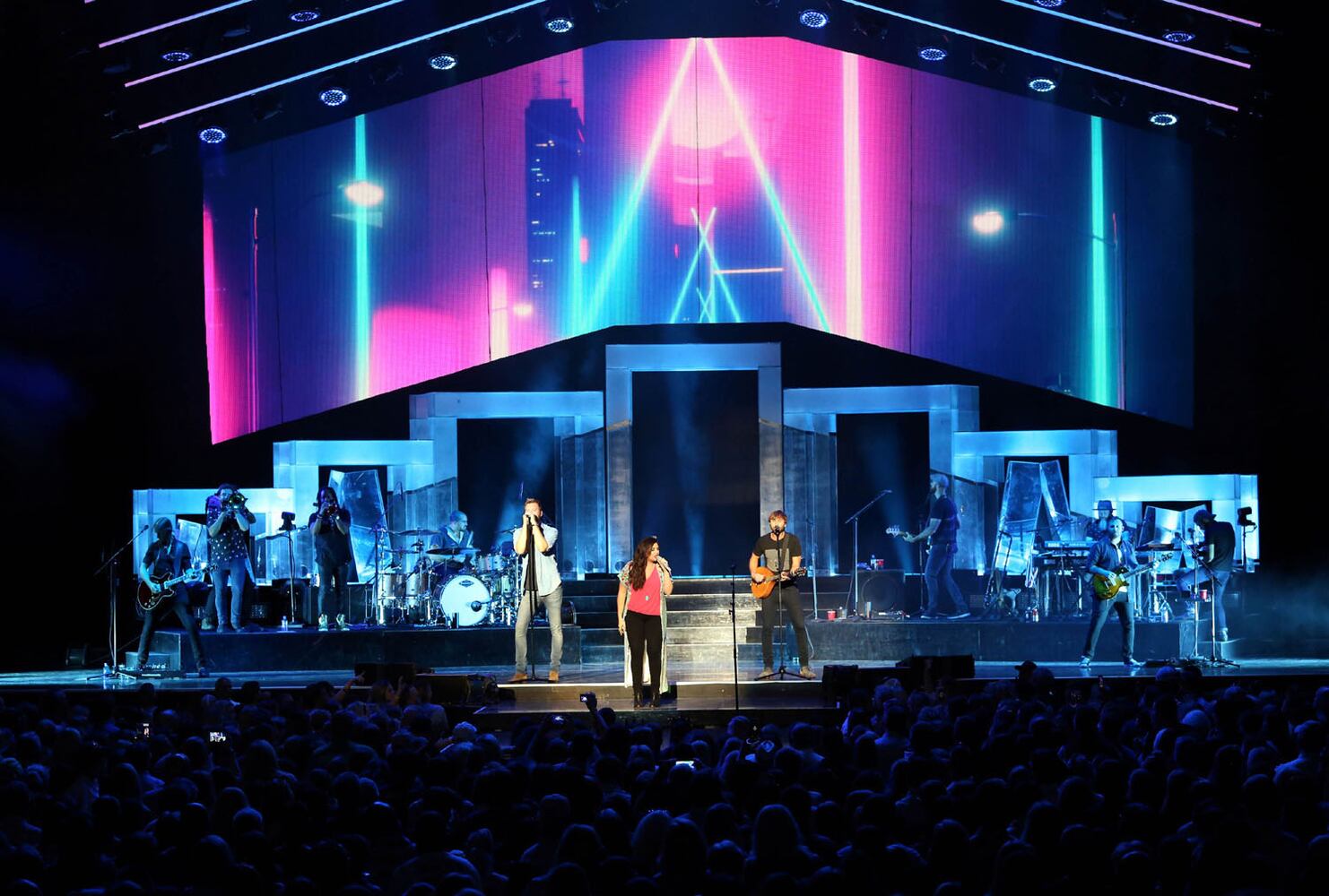 Lady Antebellum at Verizon Amphitheatre