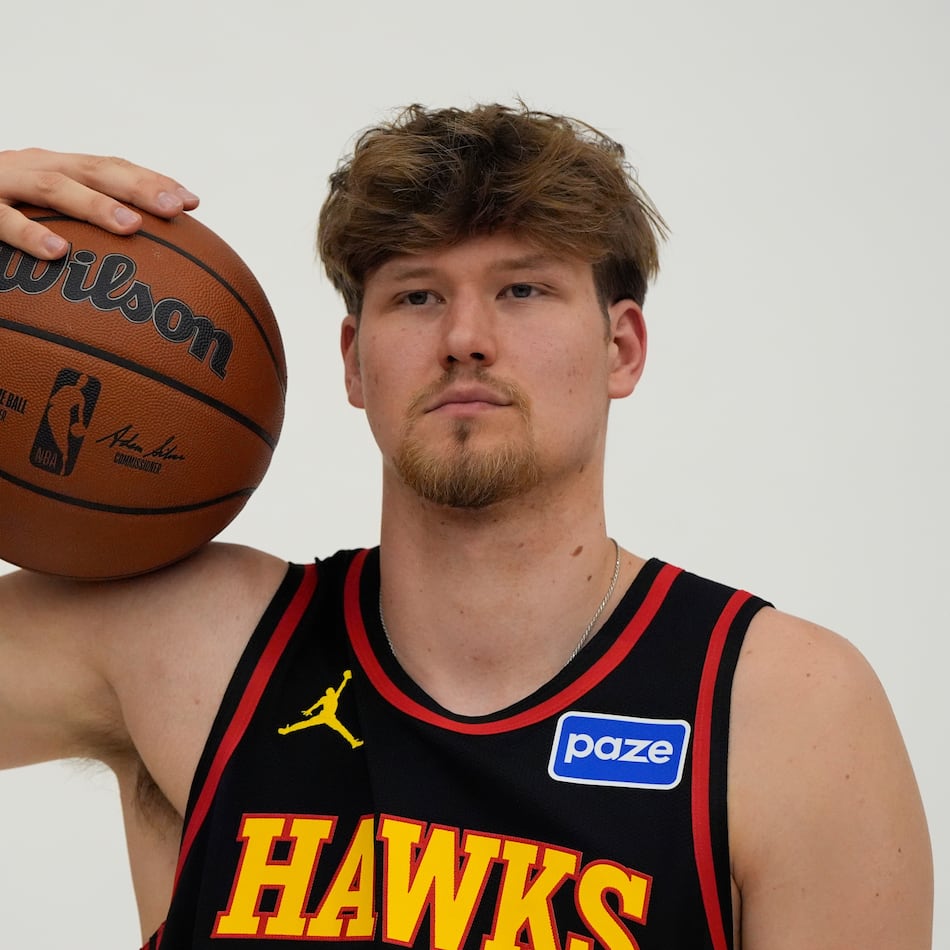 Henri Veesaar poses for a photo during a Hawks news conference announcing three new players on Thursday, June 25, 2026, in Atlanta. (Mike Stewart/AP)