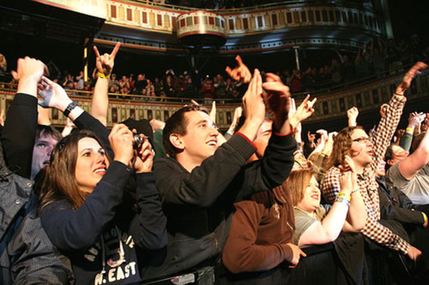 Them Crooked Vultures at the Tabernacle
