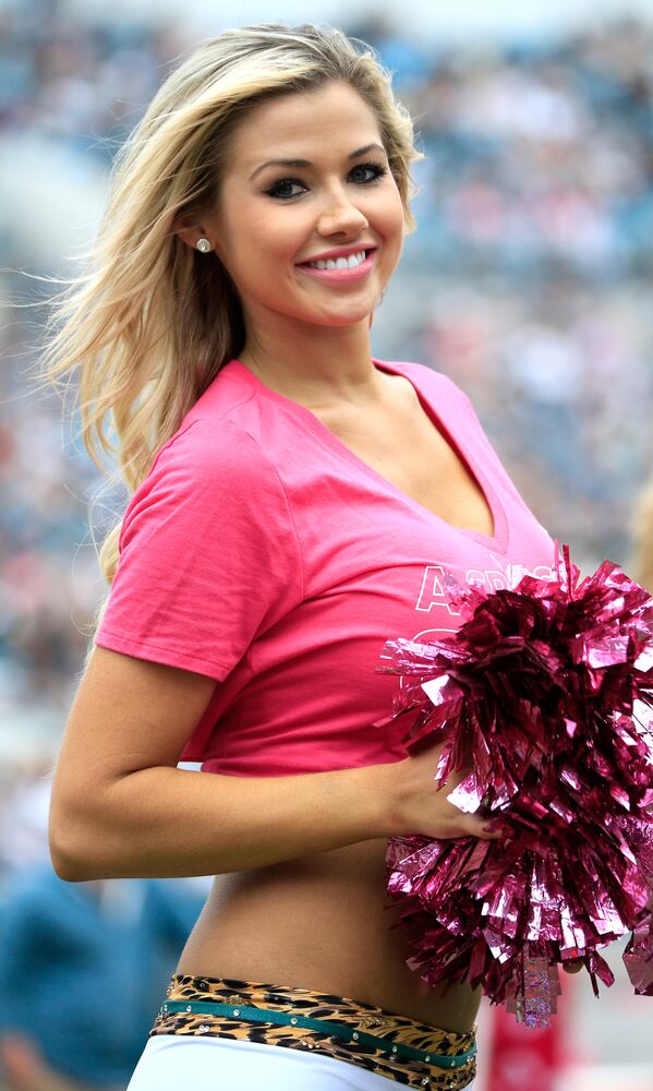 NFL cheerleaders 2015, Week 6