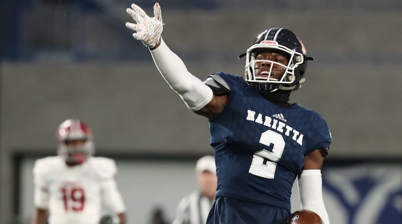 2019 Georgia football player of the year: Arik Gilbert 2019-georgia-football-player-of-the-year-arik-gilbert