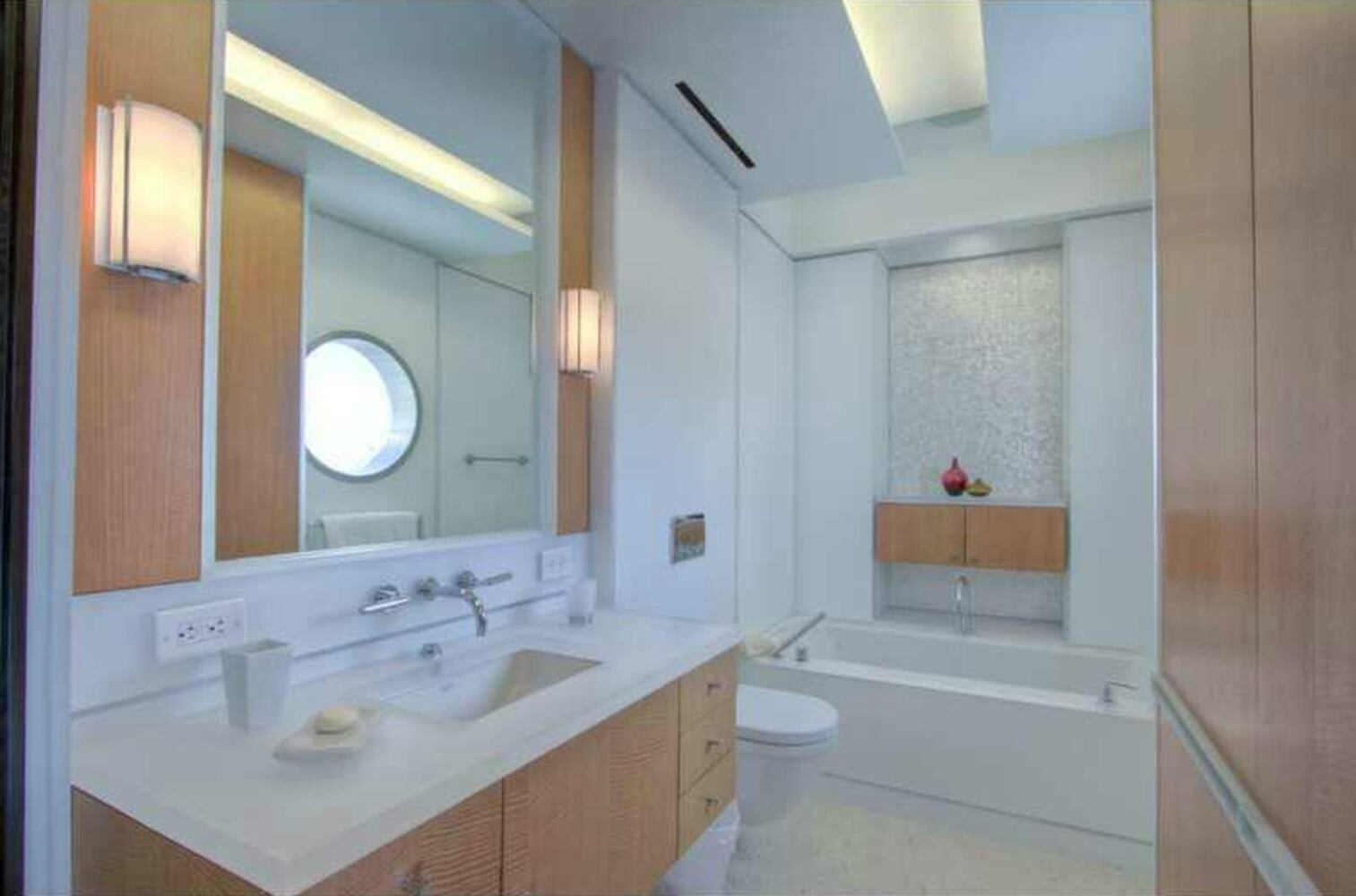 2500 Peachtree Rd NW APT 901S, Atlanta, GA 30305