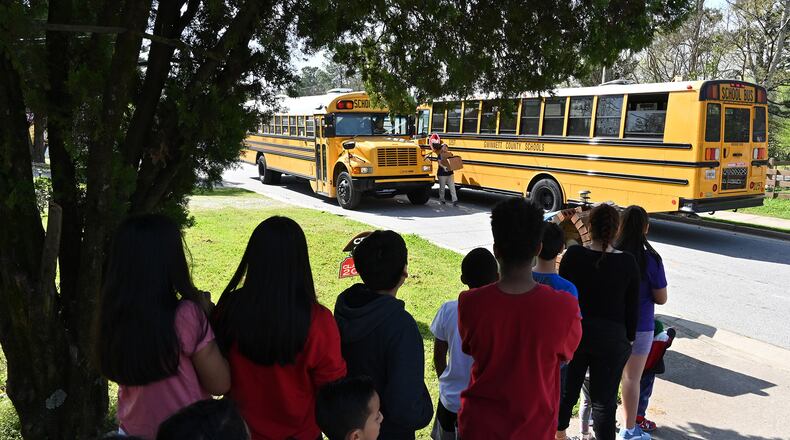 Metro Atlanta school districts will go on spring break during the first week of April. (Hyosub Shin /AJC FILE PHOTO)
