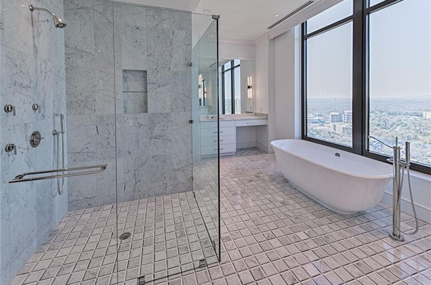 3376 Peachtree Rd NE # 52 Atlanta, GA 30326
