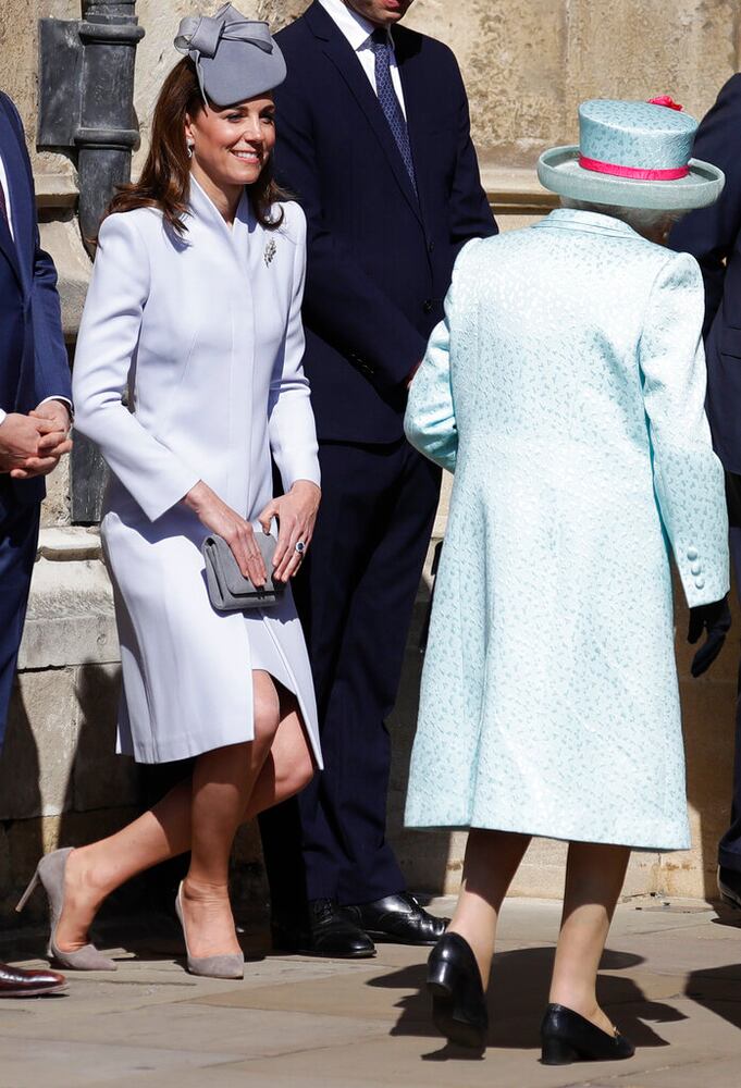 queen elizabeth celebrates 93rd birthday