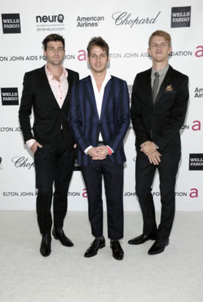 Elton John hosts Oscar party