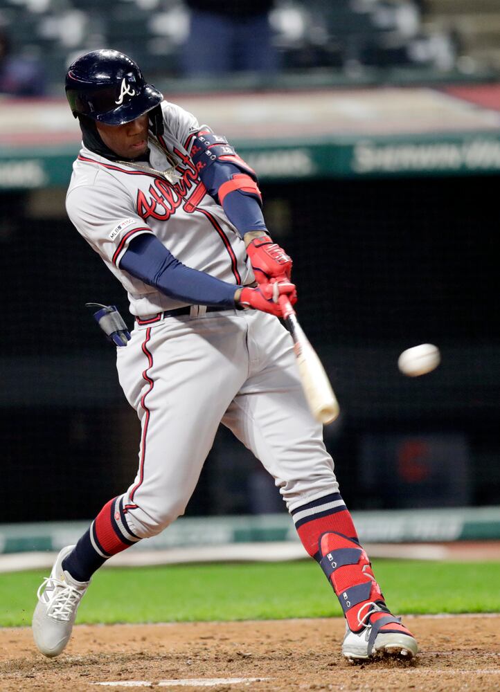 Photos: Braves stun Indians with Game 2 comeback