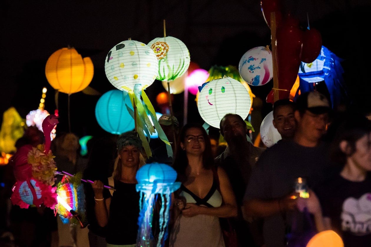 The Sandy Springs Lantern Parade will light up the evening on Saturday, May 9.
(Photo courtesy of Visit Sandy Springs/Steve Eberhardt)
