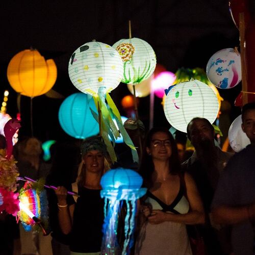 The Sandy Springs Lantern Parade will light up the evening on Saturday, May 9.
(Photo courtesy of Visit Sandy Springs/Steve Eberhardt)