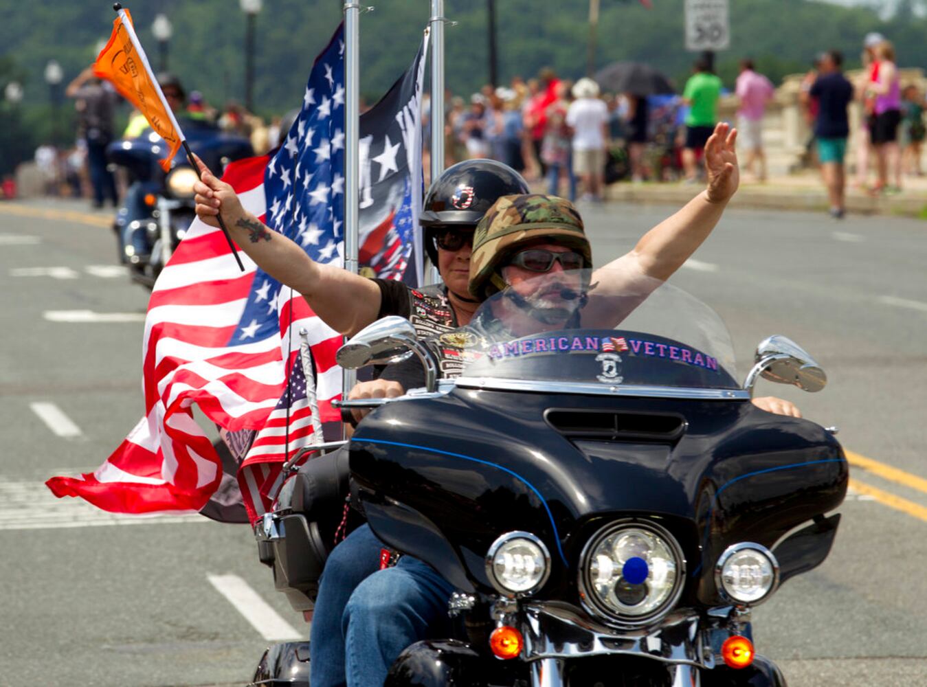 2018 rolling thunder motorcycle parade