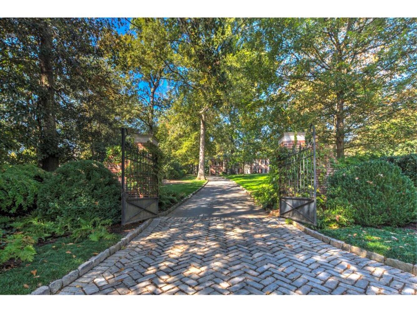 2922 Andrews Drive NW ATLANTA, GEORGIA 30305