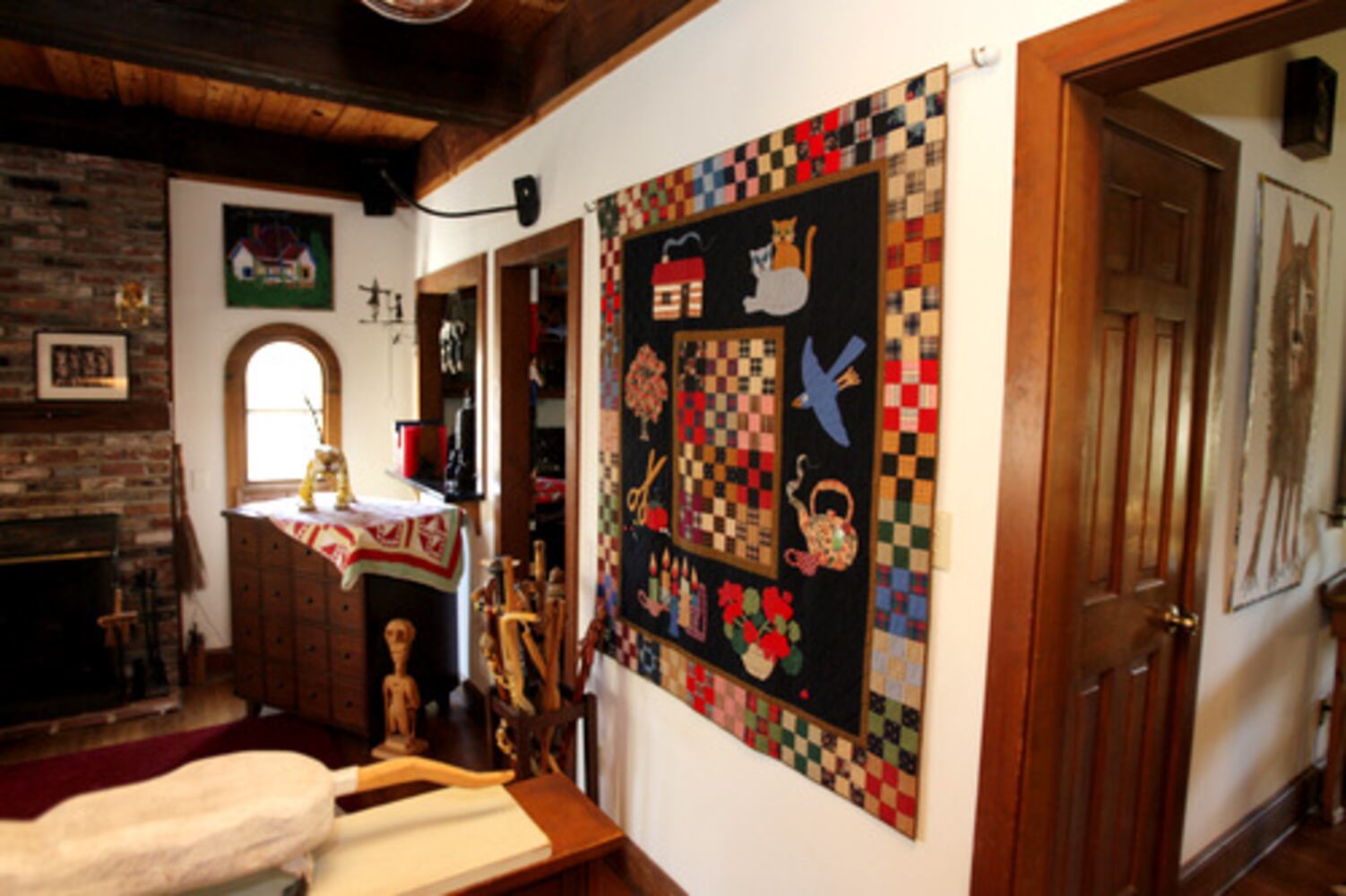 Folk art collection enlivens rustic Cobb County home