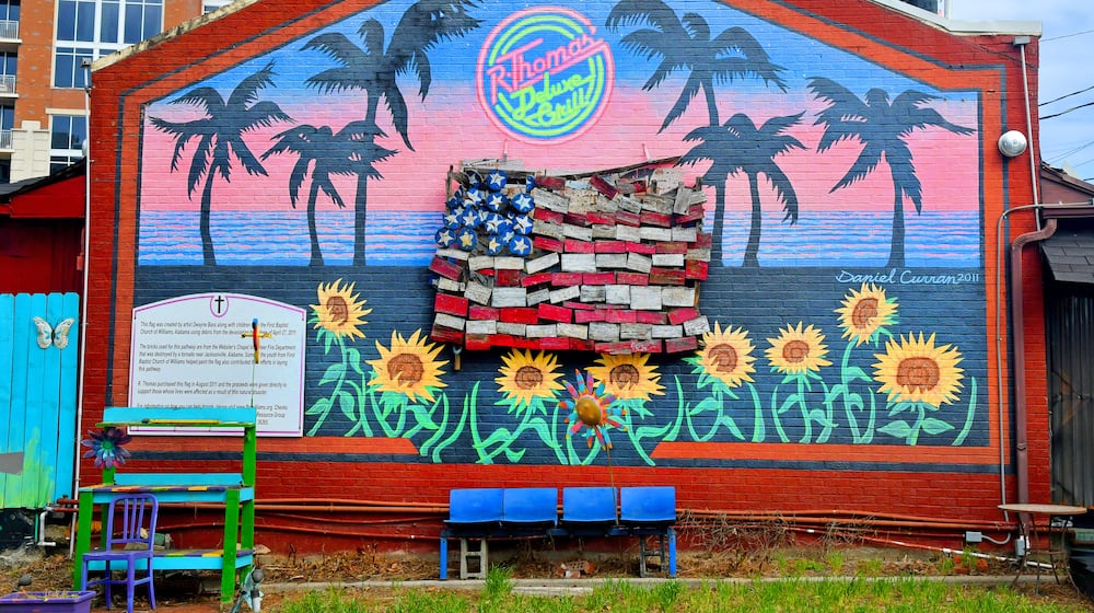 One of the first Atlanta restaurants to bring vegan and vegetarian dining options to a wider audience was R. Thomas Deluxe Grill. Chris Hunt for The Atlanta Journal-Constitution