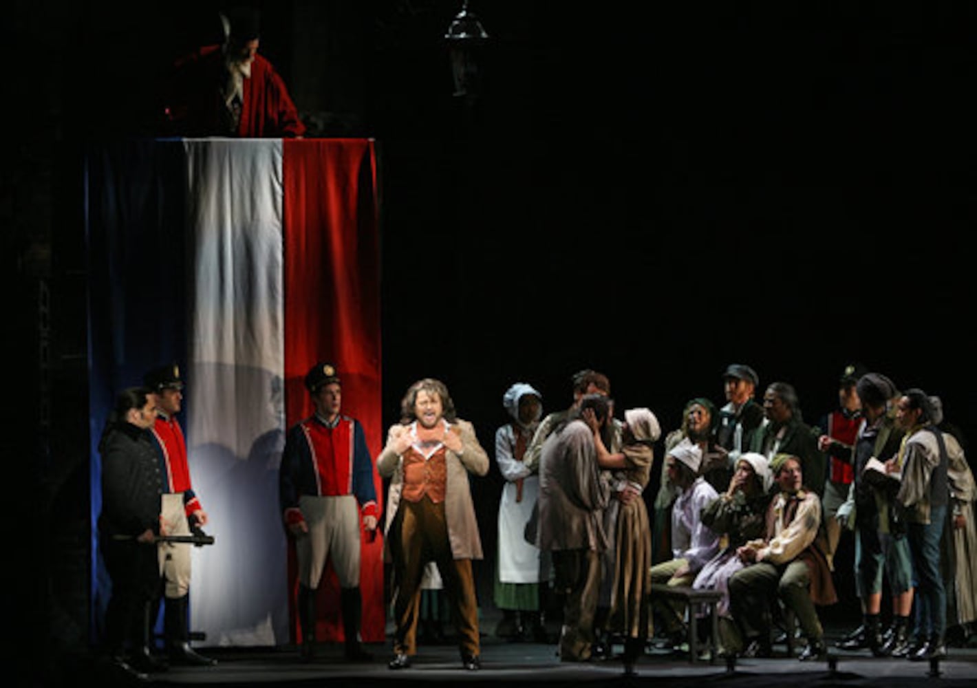 Former Bulldog leads 'Les Miserables' at Fox Theatre