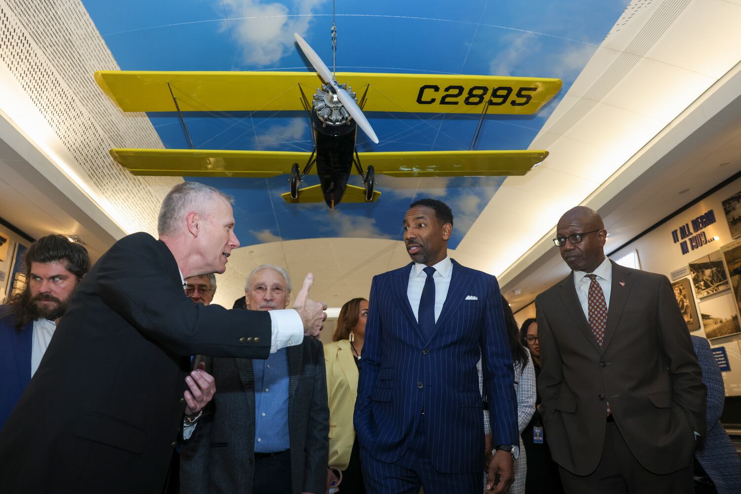 Airport unveils centennial history exhibit