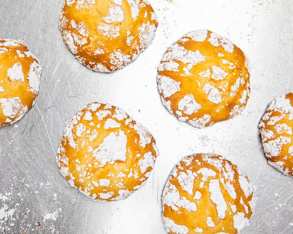 The Hi Honey Bakery offers seasonal crinkle cookies, like these made with peaches. (Aaliyah Man for the AJC)