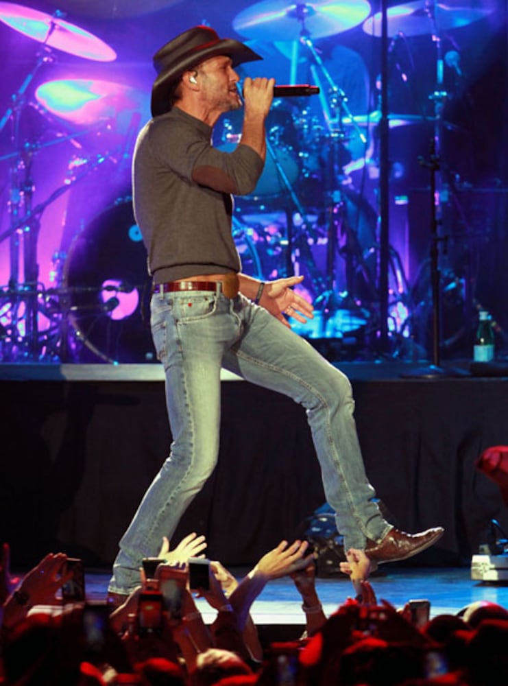 Kicks 101.5 Country Fair 2015