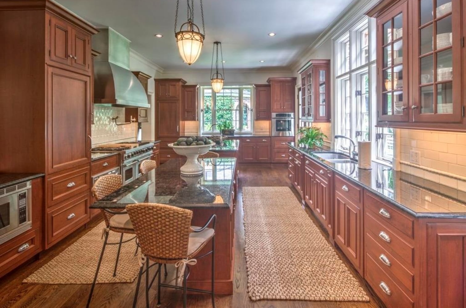 145 Valley Rd NW, Atlanta, GA 30305