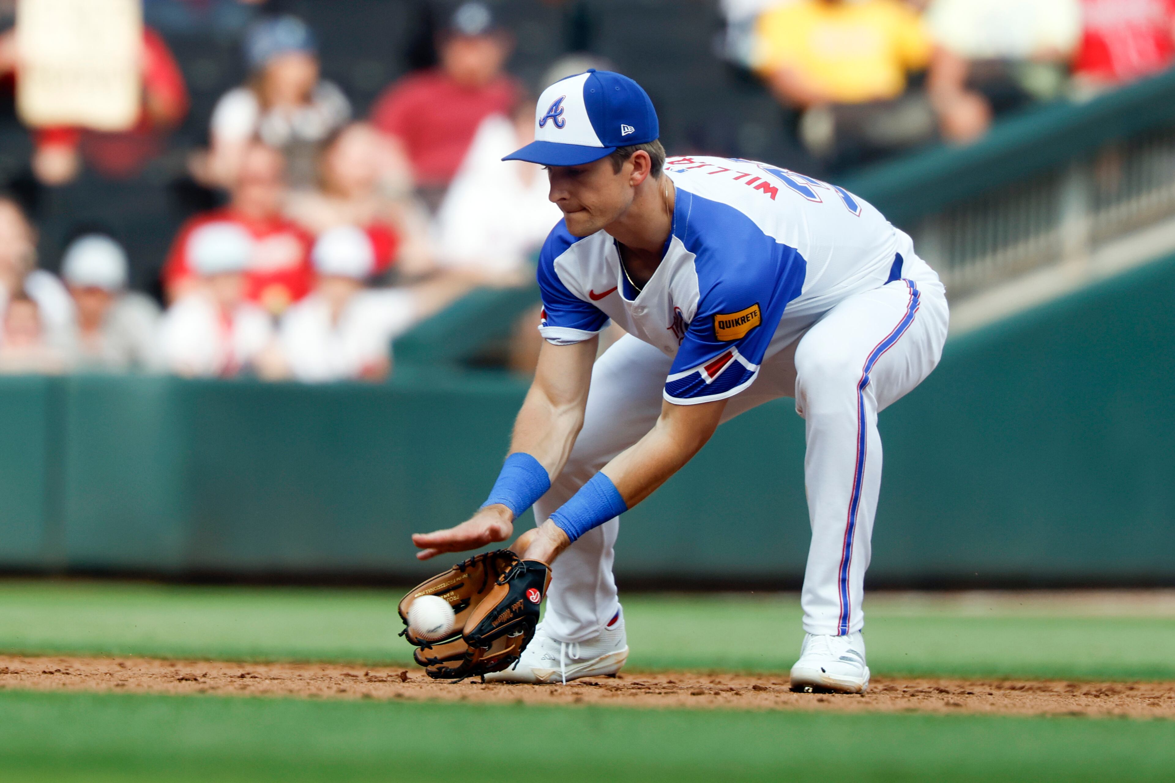 Atlanta Braves shortstop Luke Williams fields a ground ball hit by Boston Red Sox's Carlos Narváez during the ninth inning of a baseball game, Saturday, May 31, 2025, in Atlanta. (AP Photo/Butch Dill)